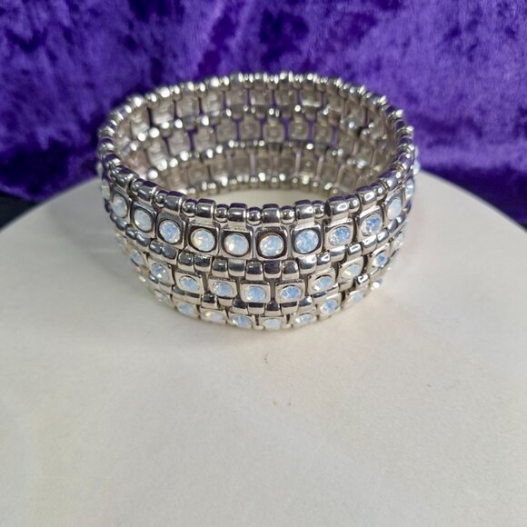 "Desert Sky" Triple-Layer Blue Stone Stretch Cuff with Navajo-Inspired Silver Ac - Picture 6 of 8